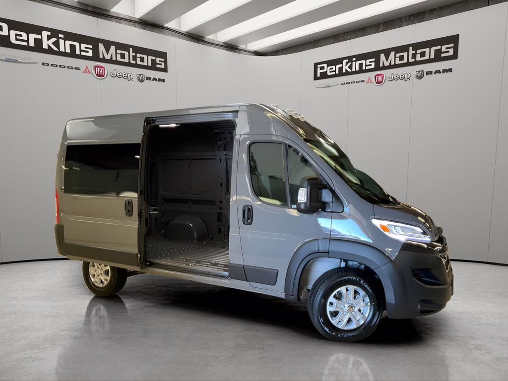 2025 Ceramic Gray Clearcoat Ram ProMaster 1500 High Roof FWD Van