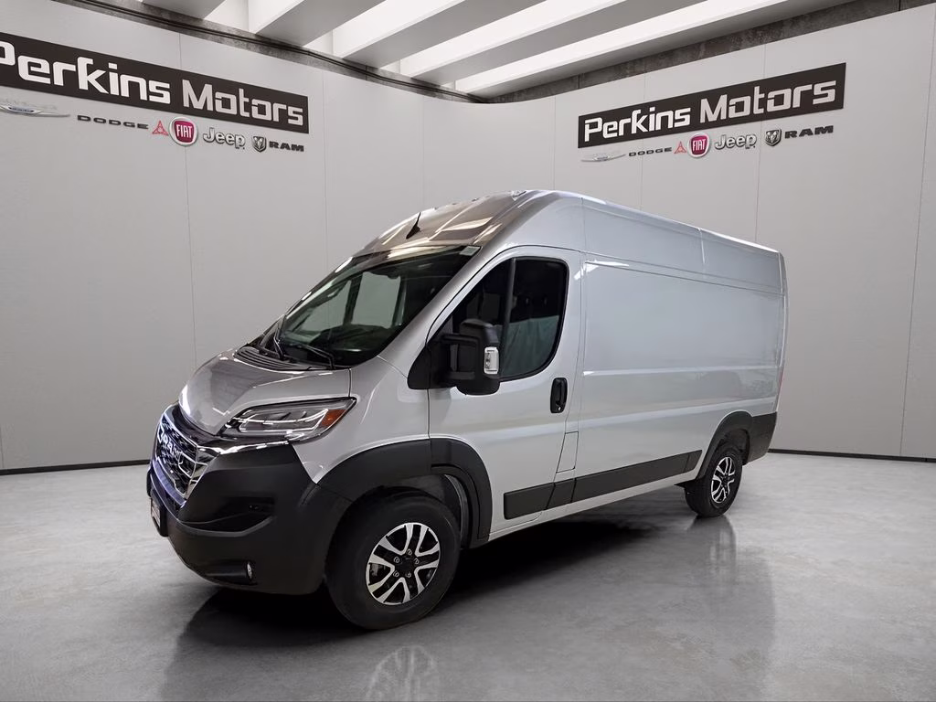 2025 RAM ProMaster 1500 SLT PLUS 136" WB High Roof's photo