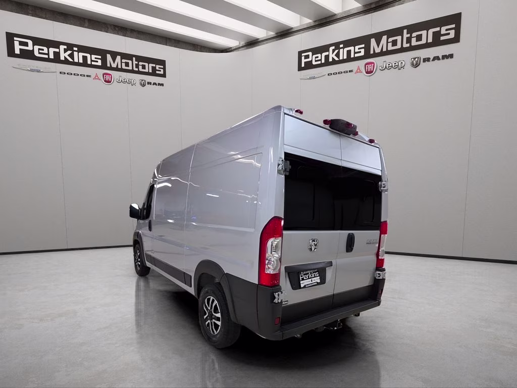 2025 Bright Silver Clearcoat Metallic Ram ProMaster 1500 High Roof FWD Van