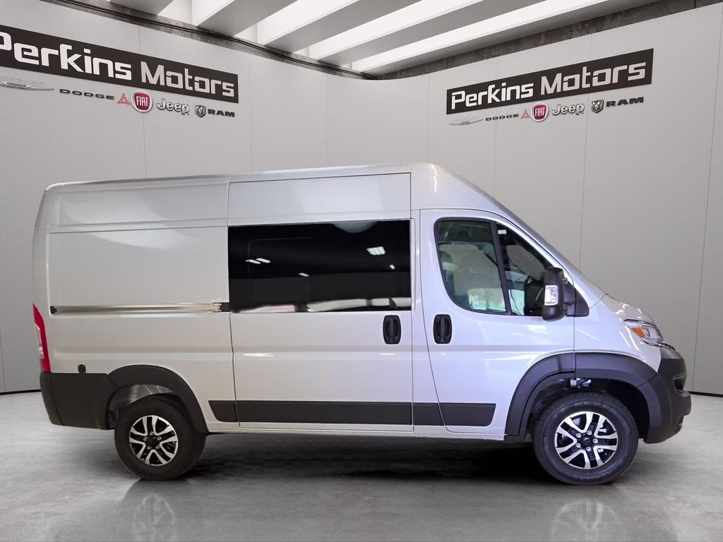 2025 Bright Silver Clearcoat Metallic Ram ProMaster 1500 High Roof FWD Van