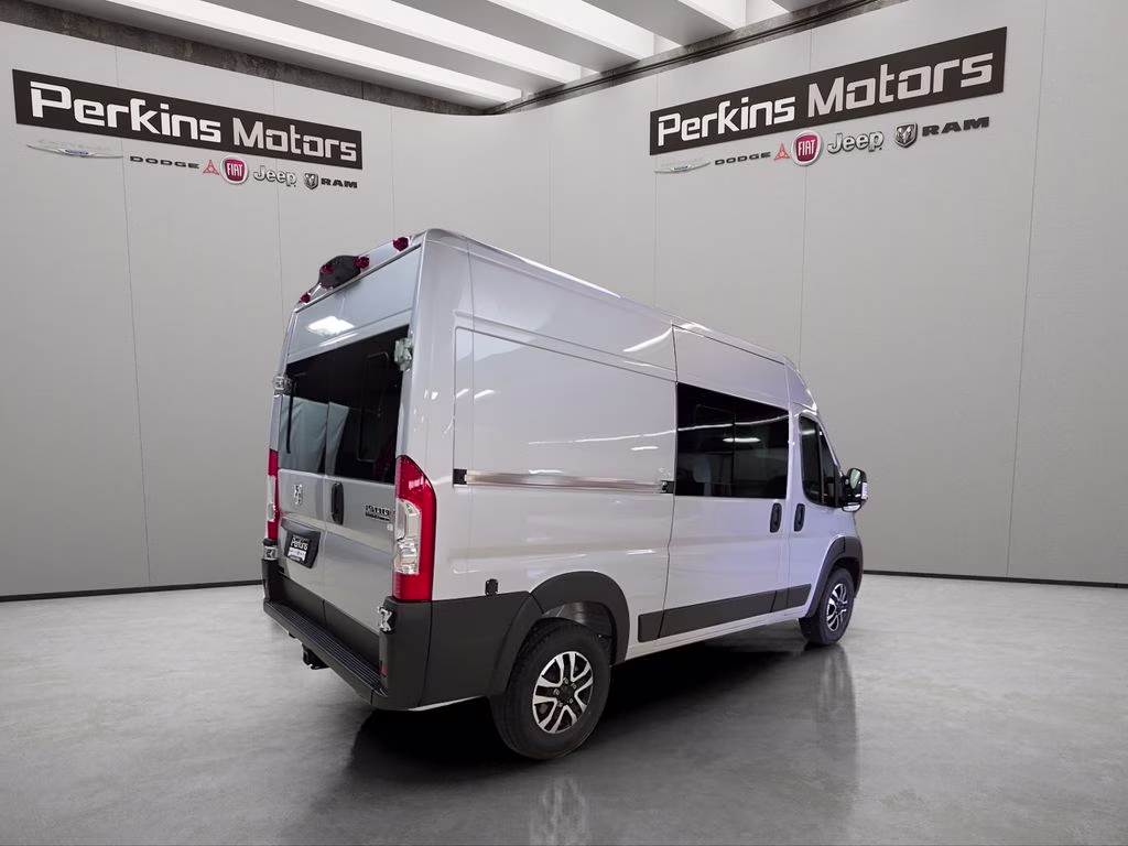 2025 Bright Silver Clearcoat Metallic Ram ProMaster 1500 High Roof FWD Van