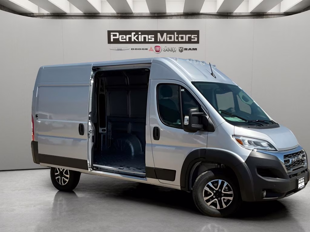 2025 Bright Silver Clearcoat Metallic Ram ProMaster 1500 High Roof FWD Van