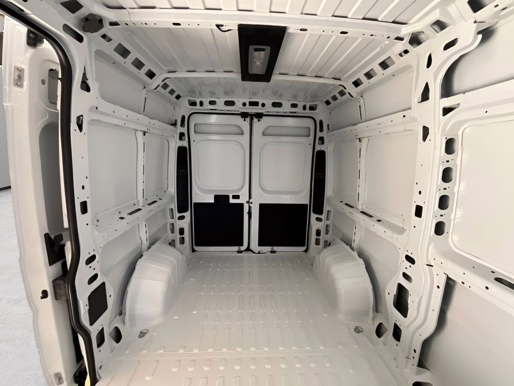 2026 Bright White Clearcoat Ram ProMaster 2500 High Roof FWD Van