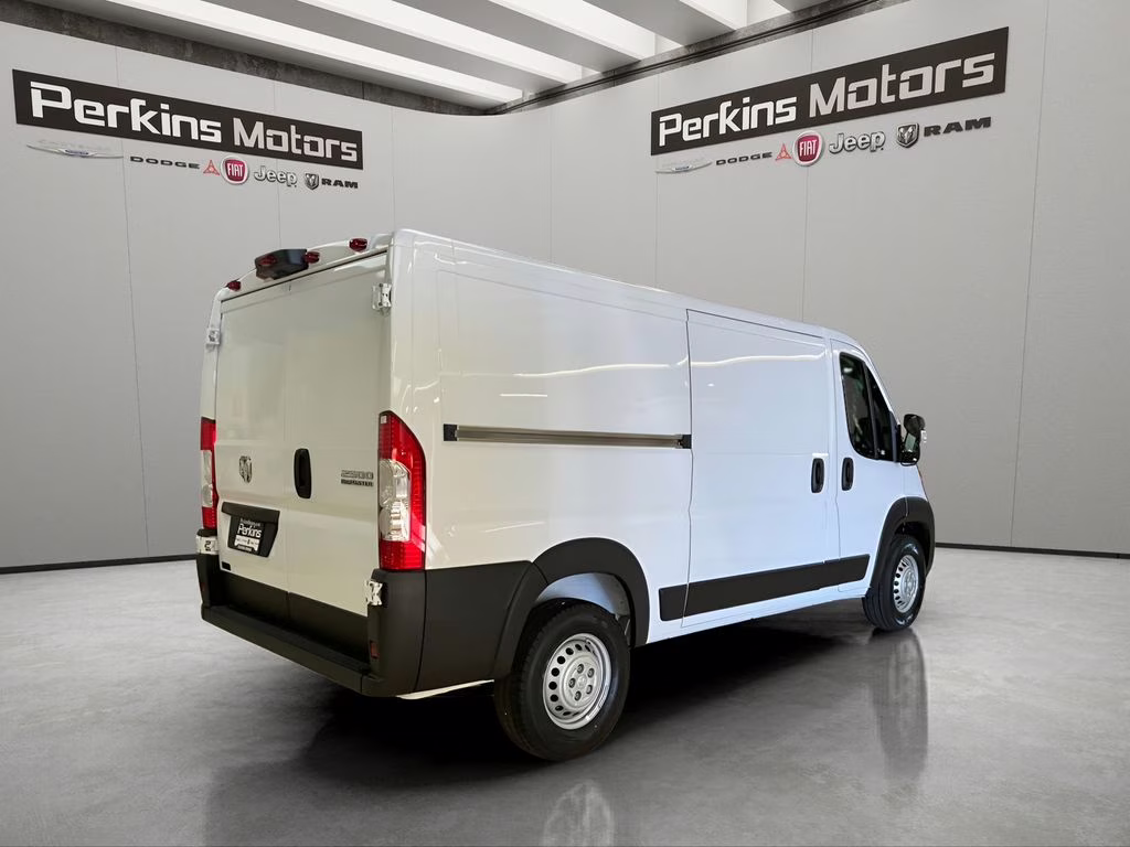 2026 Bright White Clearcoat Ram ProMaster 2500 Low Roof FWD Van