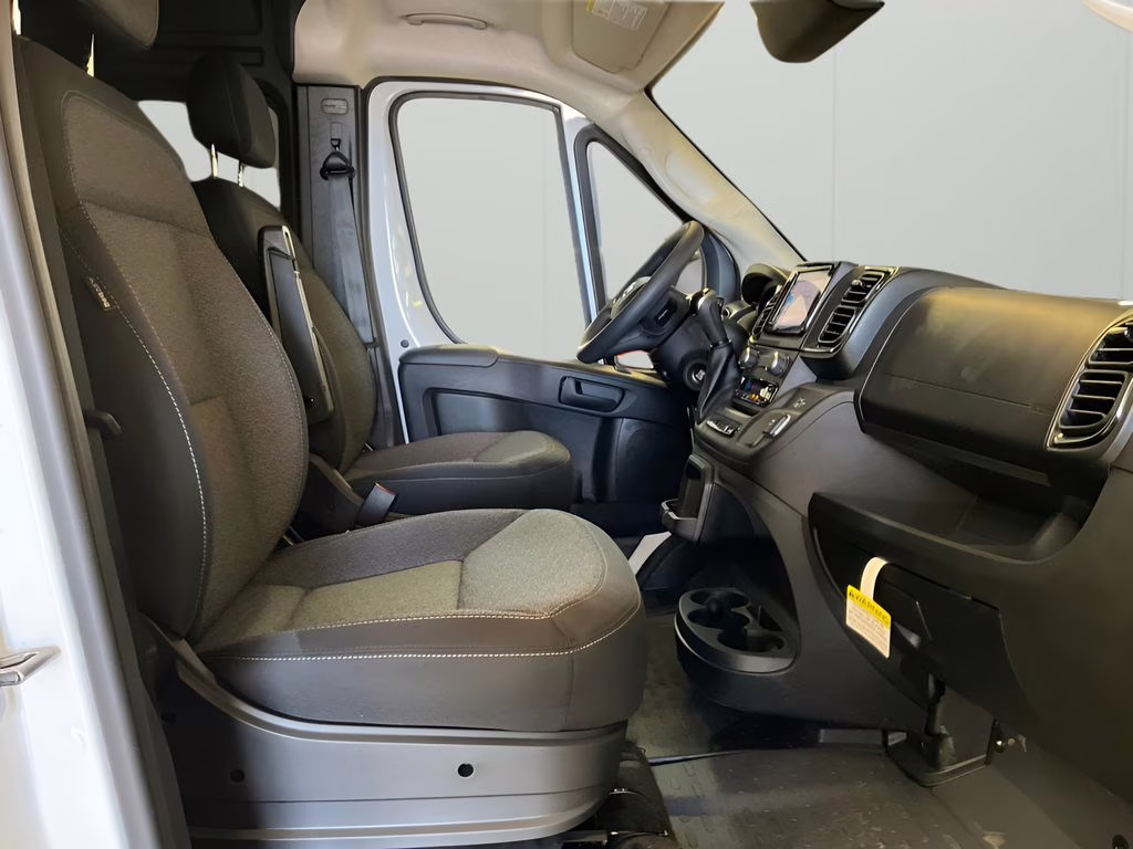 2025 Bright White Clearcoat Ram ProMaster 3500 High Roof FWD Van