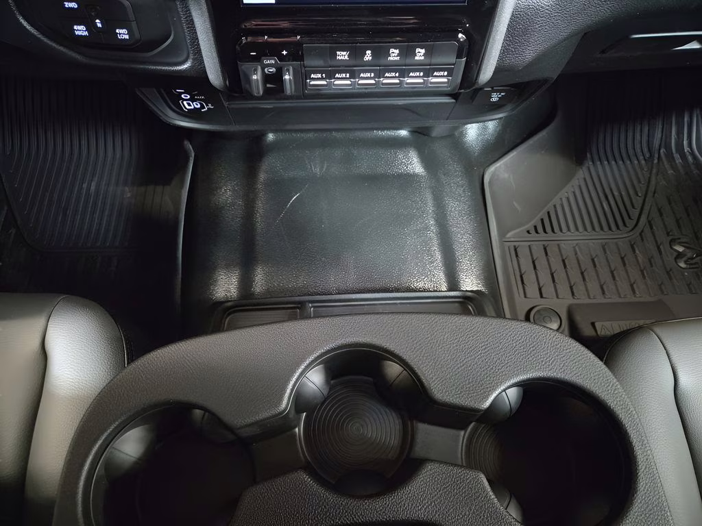 2026 Bright White Clearcoat Ram 2500 Tradesman 4X4 Truck