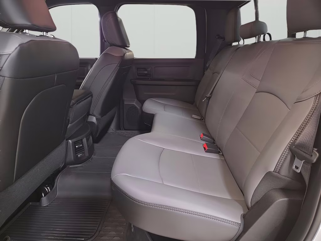 2026 Bright White Clearcoat Ram 2500 Tradesman 4X4 Truck