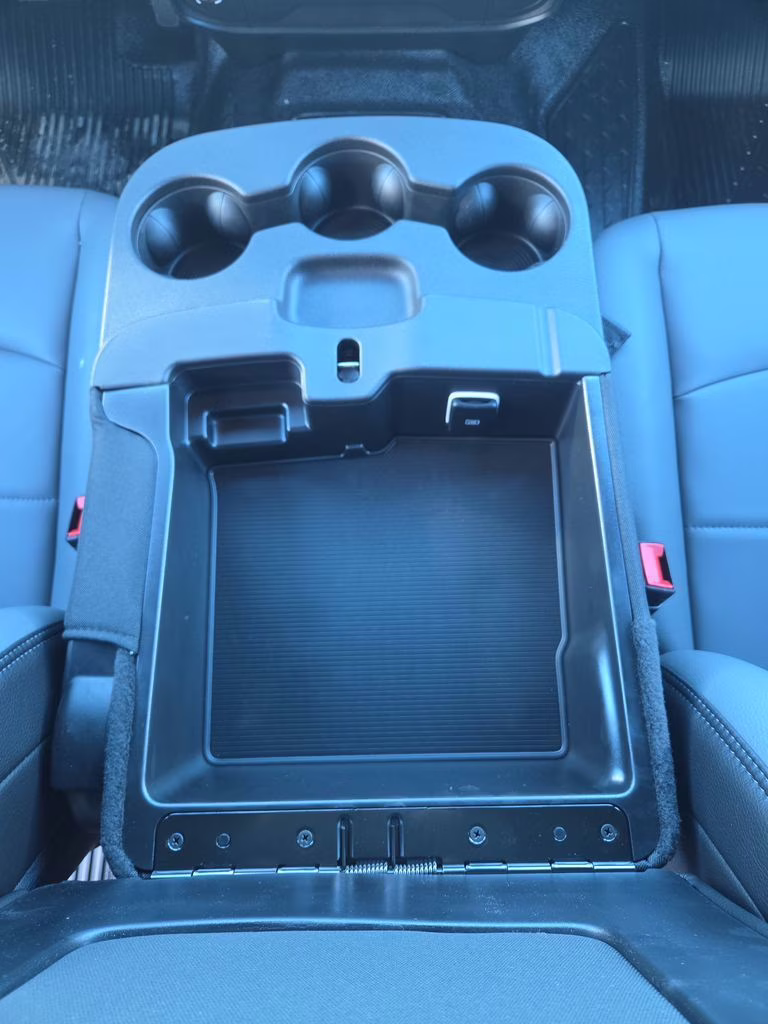 2026 Bright White Clearcoat Ram 5500HD Tradesman 4X4 Truck