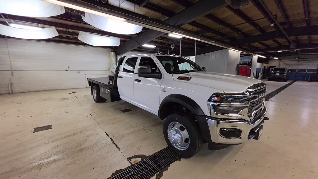 2026 Bright White Clearcoat Ram 5500HD Tradesman 4X4 Truck