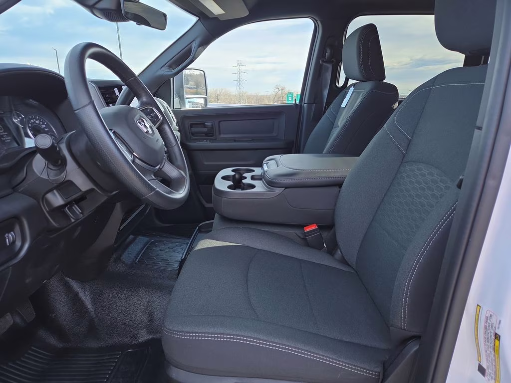 2026 Bright White Clearcoat Ram 3500 Tradesman 4X4 Truck