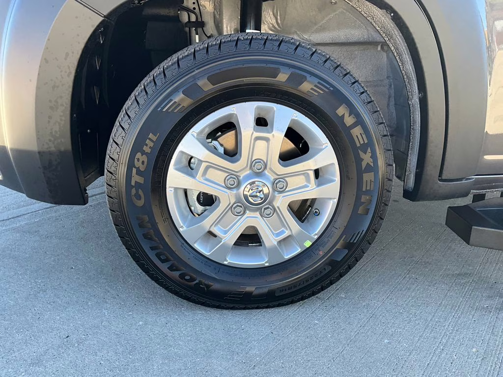 2025 Granite Crystal Metallic Clearcoat Ram ProMaster 1500 High Roof FWD Van