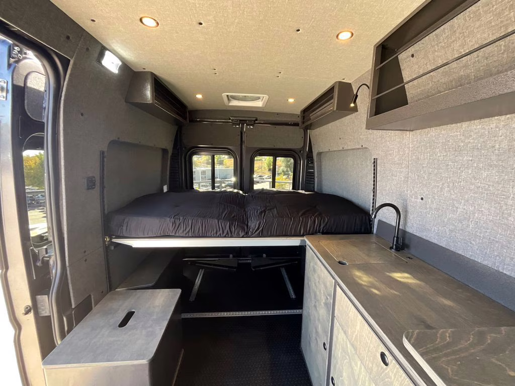 2025 Granite Crystal Metallic Clearcoat Ram ProMaster 1500 High Roof FWD Van