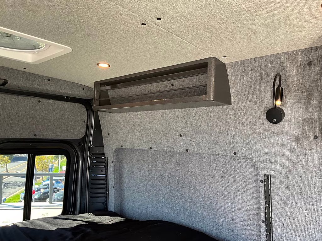 2025 Granite Crystal Metallic Clearcoat Ram ProMaster 1500 High Roof FWD Van