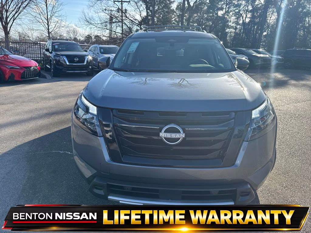 2025 Gun Metallic Nissan Pathfinder Platinum 4X4 SUV