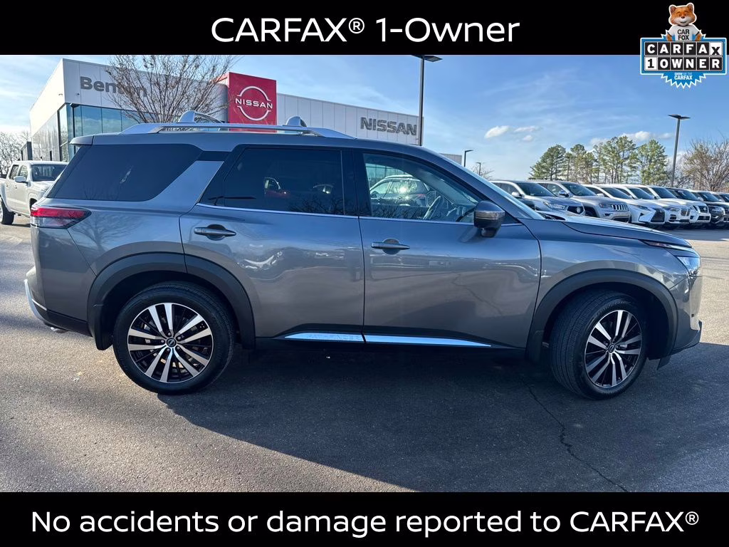 2025 Gun Metallic Nissan Pathfinder Platinum 4X4 SUV