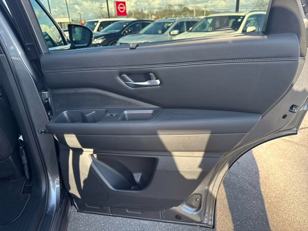 2025 Gun Metallic Nissan Pathfinder Platinum 4X4 SUV