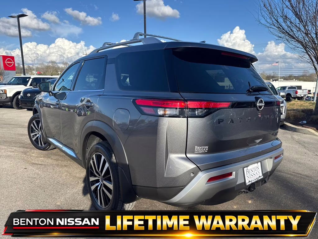 2025 Gun Metallic Nissan Pathfinder Platinum 4X4 SUV