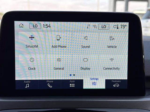 2025 Oxford White Ford Escape Active FWD SUV