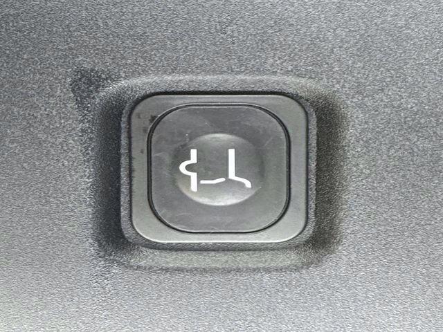 2026 Gray Metallic Ford Expedition Max Active RWD SUV