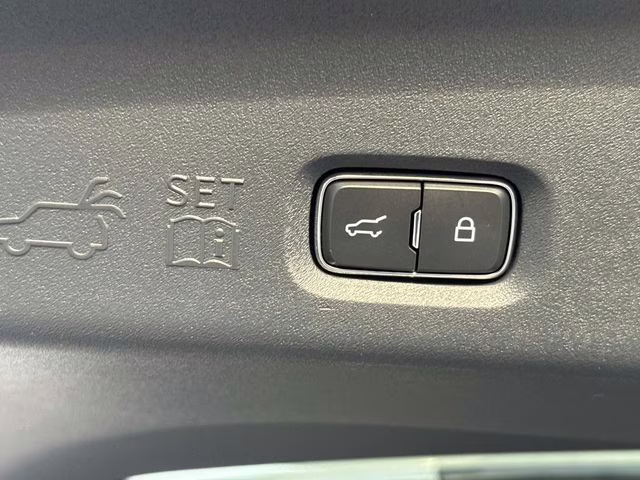 2026 Gray Metallic Ford Expedition Max Active RWD SUV