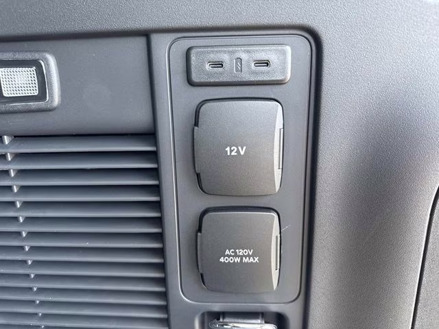 2025 Gray Metallic Ford Expedition Tremor 4X4 SUV