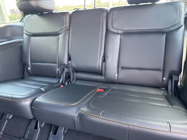 2025 Gray Metallic Ford Expedition Tremor 4X4 SUV