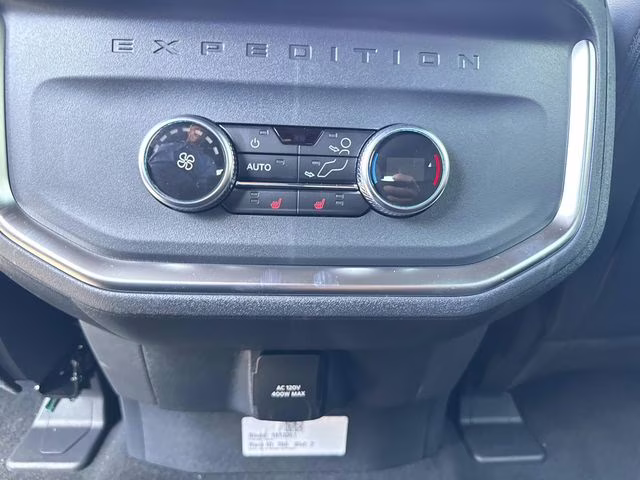 2025 Gray Metallic Ford Expedition Tremor 4X4 SUV