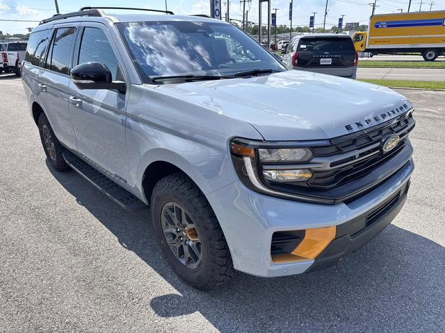 2025 Gray Metallic Ford Expedition Tremor 4X4 SUV