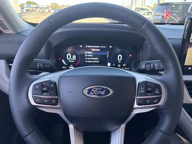 2026 White Metallic Ford Explorer Active RWD SUV