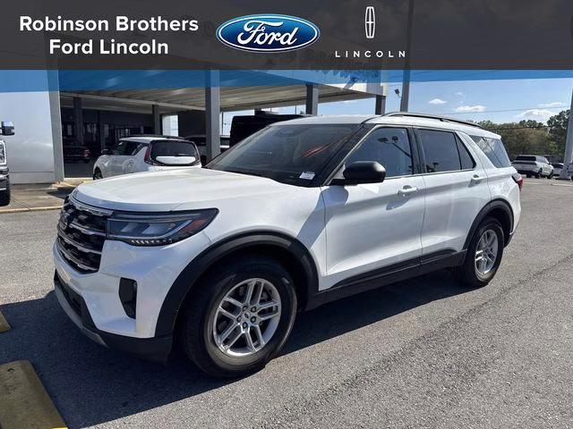 2026 White Metallic Ford Explorer Active RWD SUV