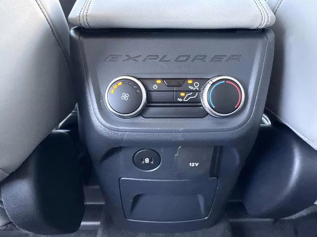 2026 White Metallic Ford Explorer Active RWD SUV