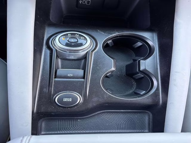 2026 White Metallic Ford Explorer Active RWD SUV