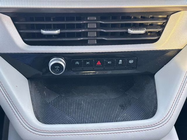 2026 White Metallic Ford Explorer Active RWD SUV