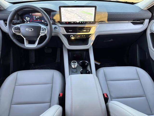 2026 Gray Metallic Ford Explorer Active RWD SUV