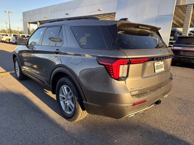 2026 Gray Metallic Ford Explorer Active RWD SUV
