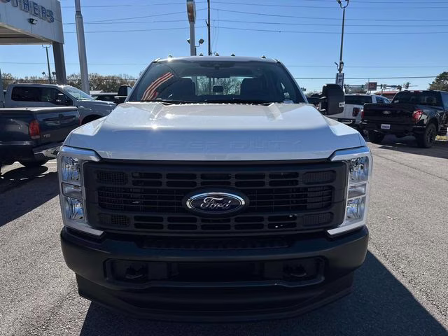 2026 Oxford White Ford Super Duty F-250 SRW XL 4X4 Truck