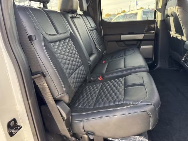 2026 White Metallic Ford Super Duty F-250 SRW Lariat 4X4 Truck