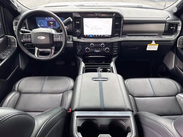2026 Avalanche Ford Super Duty F-250 SRW Platinum 4X4 Truck