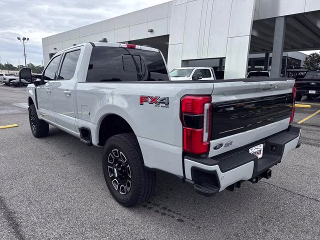 2026 Avalanche Ford Super Duty F-250 SRW Platinum 4X4 Truck