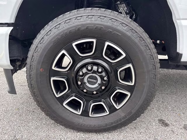 2026 Avalanche Ford Super Duty F-250 SRW Platinum 4X4 Truck