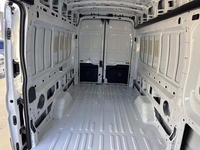 2026 Oxford White Ford Transit-350 Base RWD Van