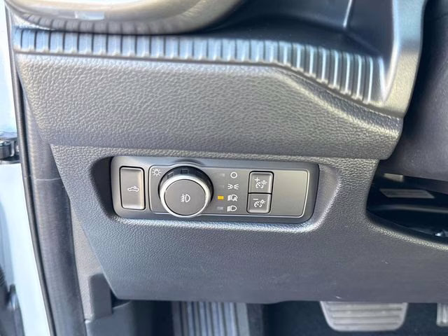 2025 Oxford White Ford Ranger XLT RWD Truck