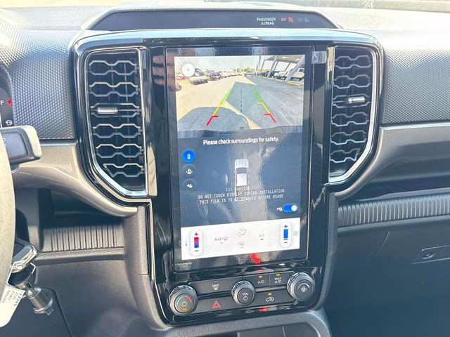 2025 Oxford White Ford Ranger XLT RWD Truck