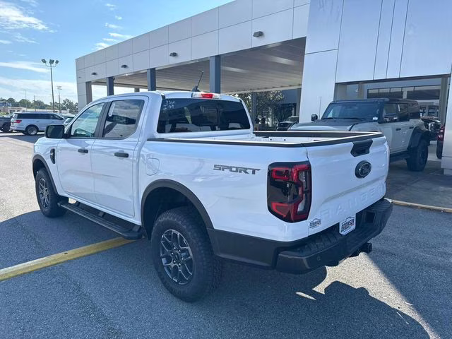2025 Oxford White Ford Ranger XLT RWD Truck