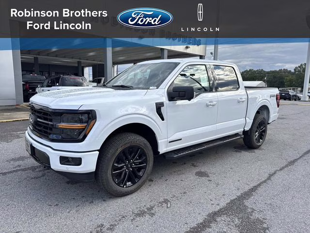 2025 Oxford White Ford F-150 XLT 4X4 Truck