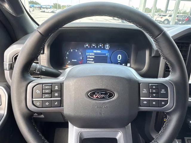 2025 Oxford White Ford F-150 XLT 4X4 Truck