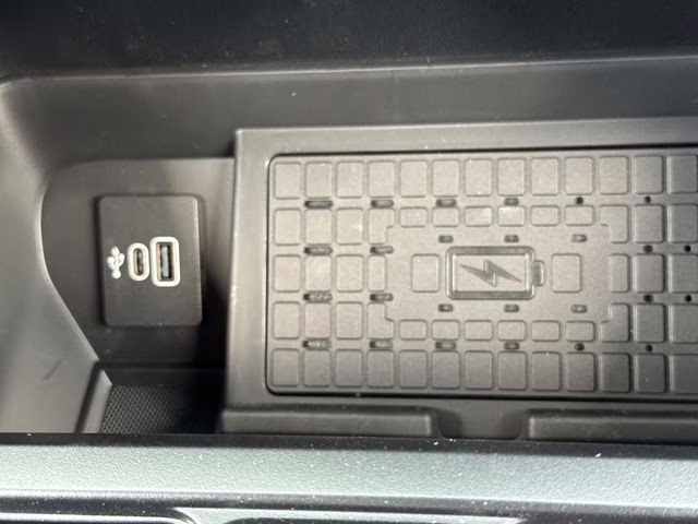 2025 Oxford White Ford F-150 XLT 4X4 Truck