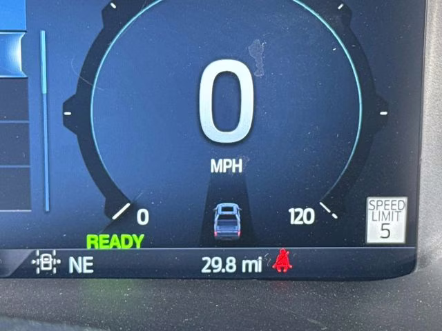 2025 Oxford White Ford F-150 XLT 4X4 Truck