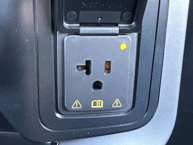 2025 Black Metallic Ford F-150 XLT 4X4 Truck