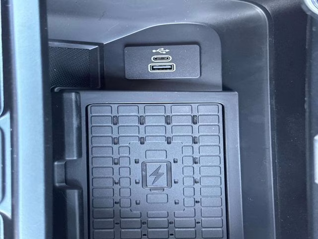 2025 Black Metallic Ford F-150 XLT 4X4 Truck